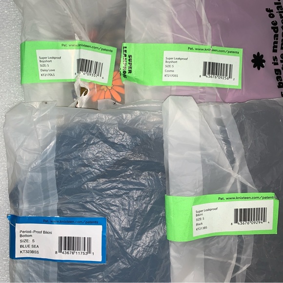 Knix Teen Leak Proof Panties - 4Pk Size S - Picture 3 of 9